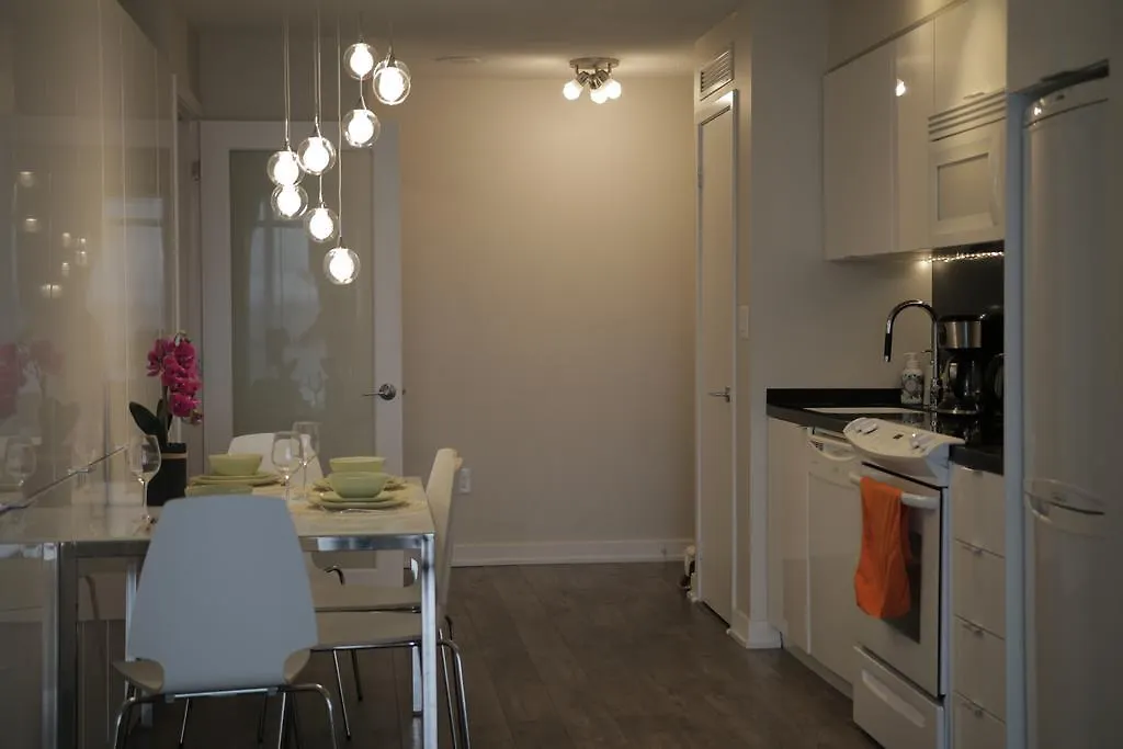 A&A Suites In The Heart Of Downtown Τορόντο