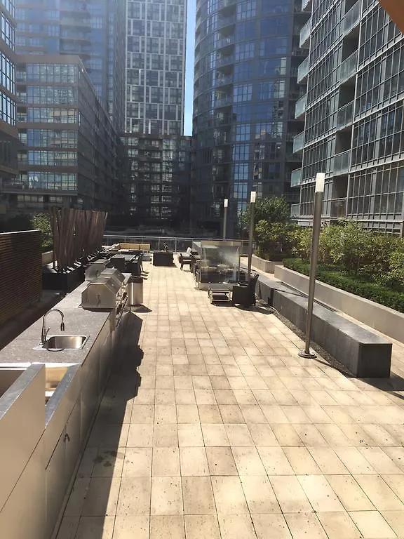 A&A Suites In The Heart Of Downtown Toronto Apartment