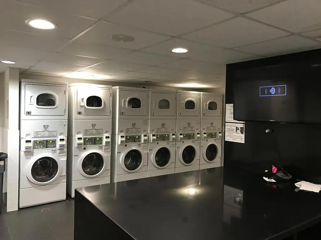Apartment A&A Suites In The Heart Of Downtown Toronto